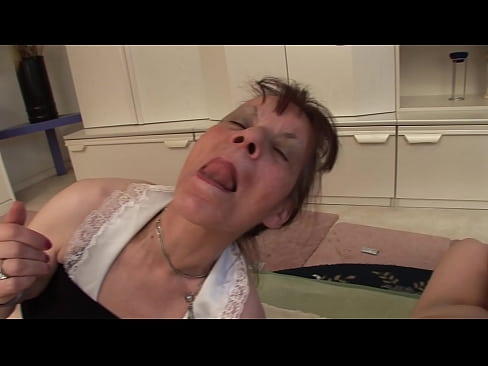 ❤️ Dues àvies i un avi fan un trio ❌ Porno al ca.hentaiser.ru ️❤