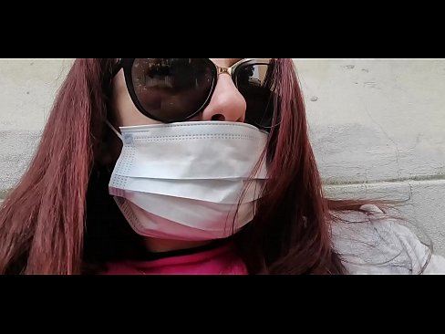 ❤️ Nicoletta es venja del seu veí i fa pipí al seu garatge (Quarentena italiana especial Covid19) ❌ Porno al ca.hentaiser.ru ️❤