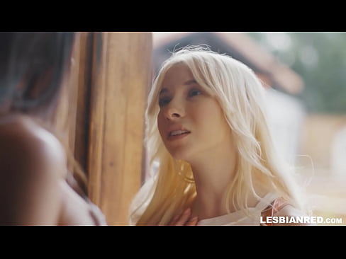 ❤️ La noia torna a casa uns mesos després i s'acaba menjant el cony de la seva madrastra ❌ Porno al ca.hentaiser.ru ️❤